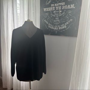 Avenue Soft Black Long Sleeve Sweater size 26/28